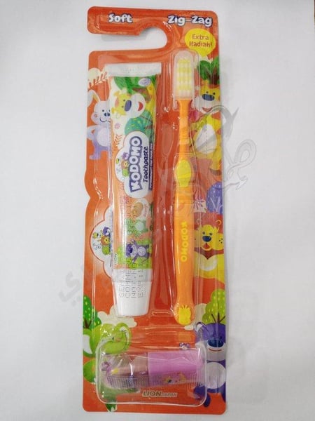 Kodomo strawberry or orange toothpaste + toothbrush + gift toy (Zig-Zag)
